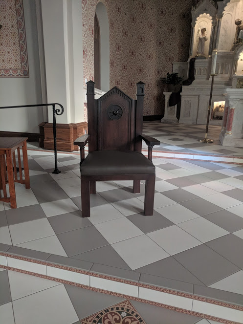 Seven Dolors Presider Chair 2